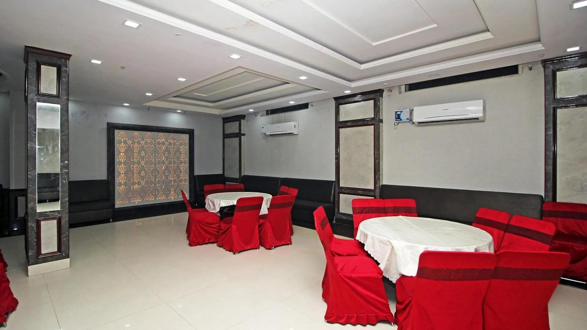 Hotel O Blessings Inn Delhi   Delhi (National Capital Territory of India)